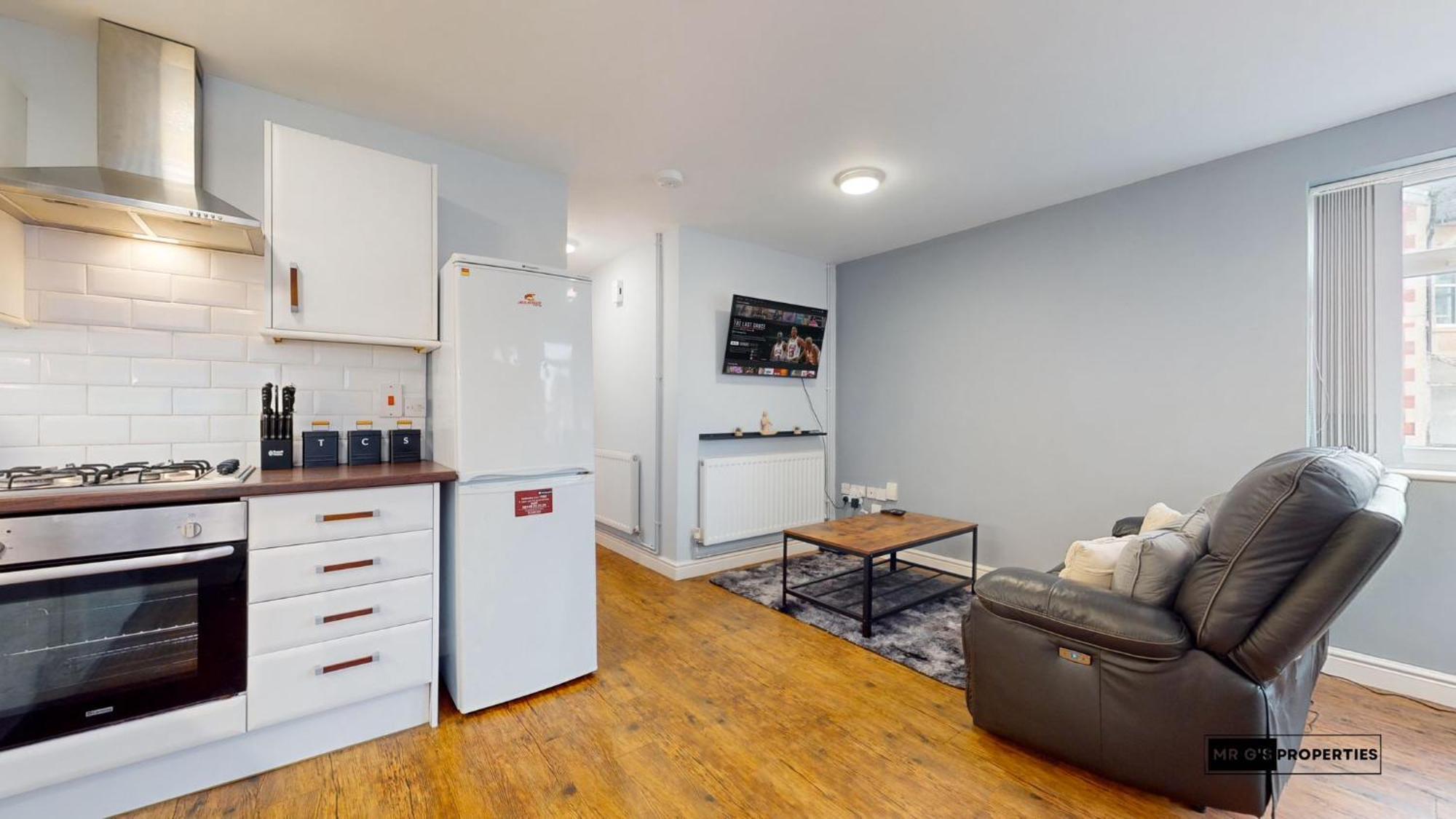 Cardiff City Centre With Free Parking Exterior photo